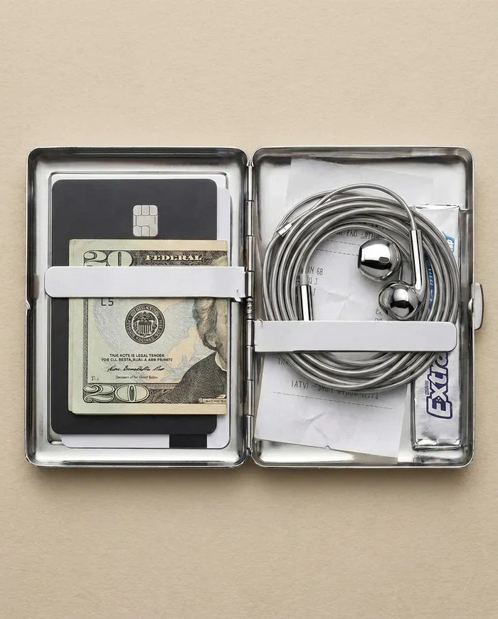 Vintage Wallet Case - Quiet Luxury Edition
